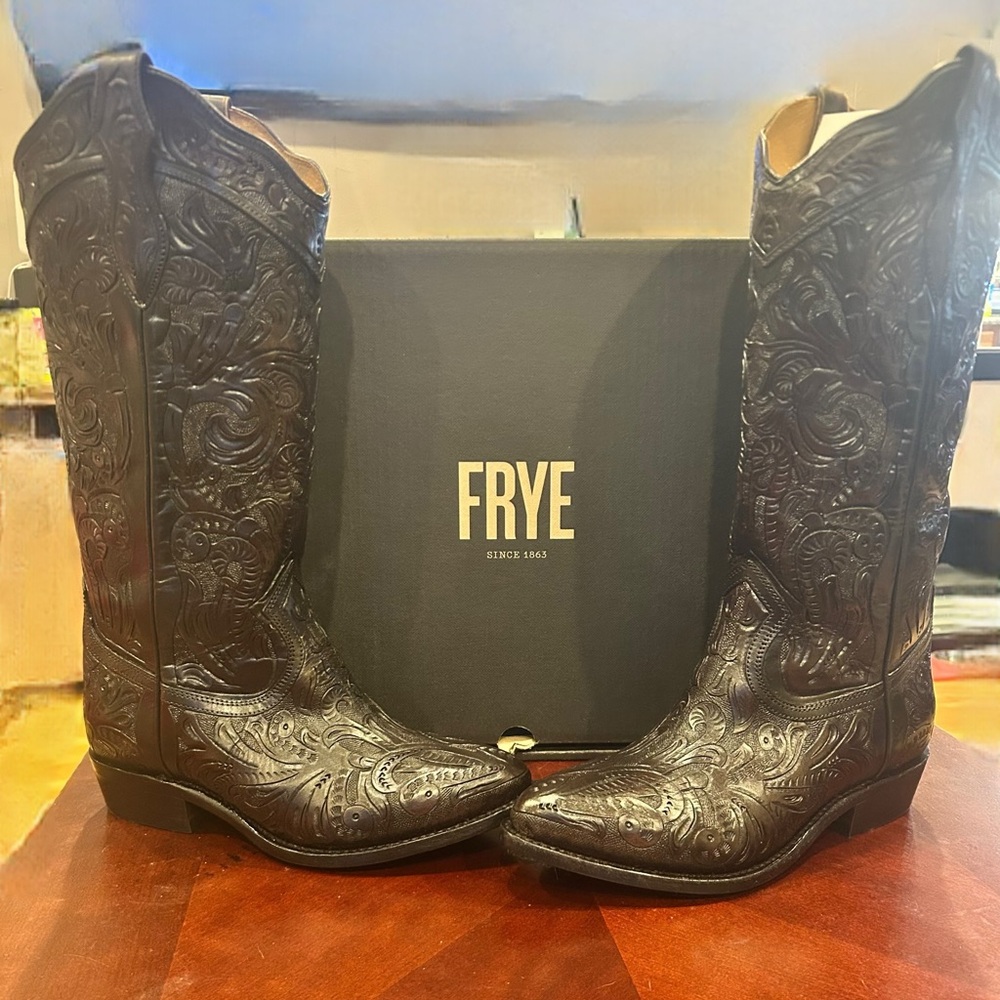 FRYE & Co Daisy Pull On Tooled Brown/Black Leather Cowgirl Boots 9.5M MSRP $398